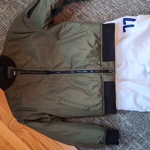 GAP Bomber,Jacket Sz US Lg/ 10/11 yrs Rustic Green, No Stains Or Tears.